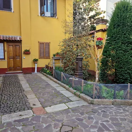 Corte Della Varesina * Milan
