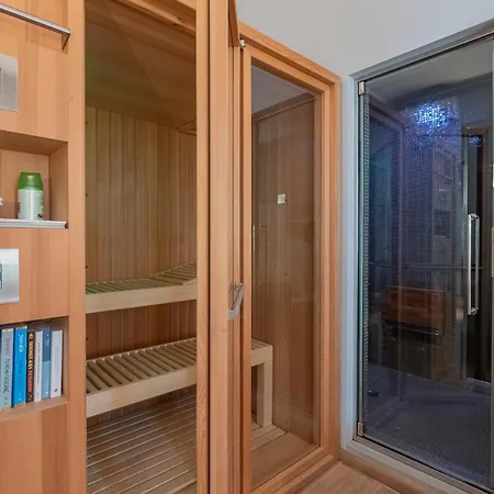 Hotel Ihost Luxury Center - Bellini 4