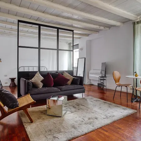 Joivy Superb In The Centre Of * Mailand