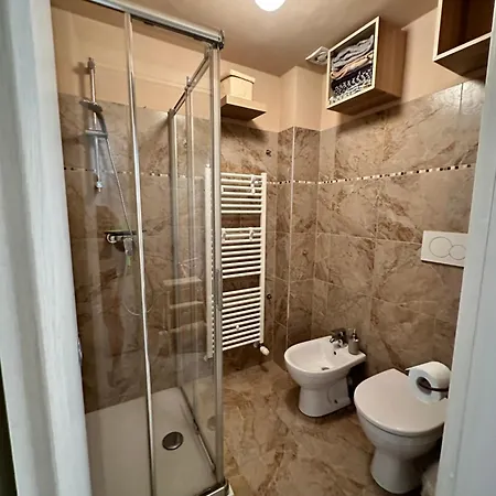 Loft Moderno Con Terrazzo * 밀라노