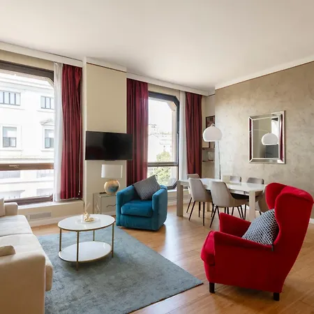 Heart Duomo District Apartment Milan