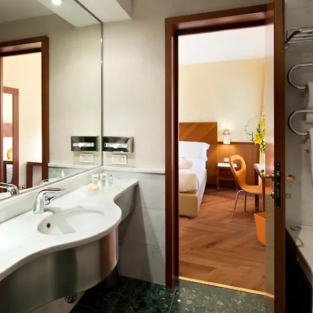 Hotell Mediterraneo Milano