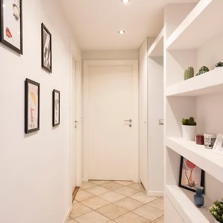 Bnbutler - Venini 14 - Tra E Buenos Aires Apartment Milan