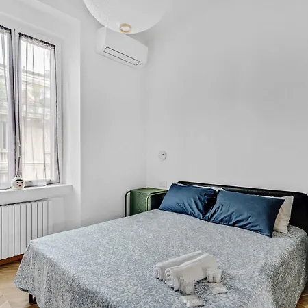 Ven54 -loreto - Duomo- Modern - - Bright