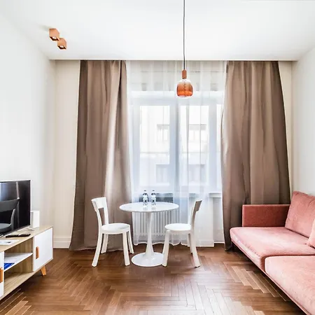 Apartment Domusmi Cybo-2 *