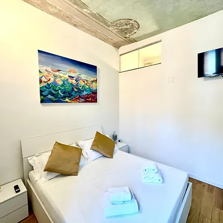 Daire Isola - Garibaldi Lovely Apt. With Netflix And Wifi Milano