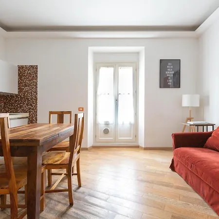 Porta Romana Comfy Apartment