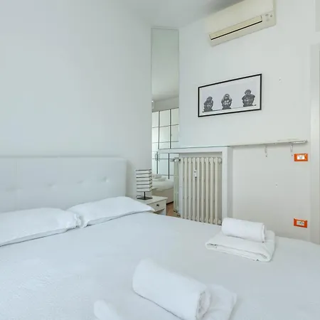 Porta Romana Comfy *