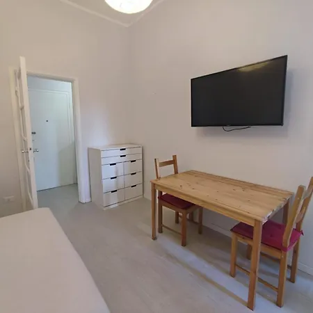 Apartament Hbhall Residenze Darsena Mediolan