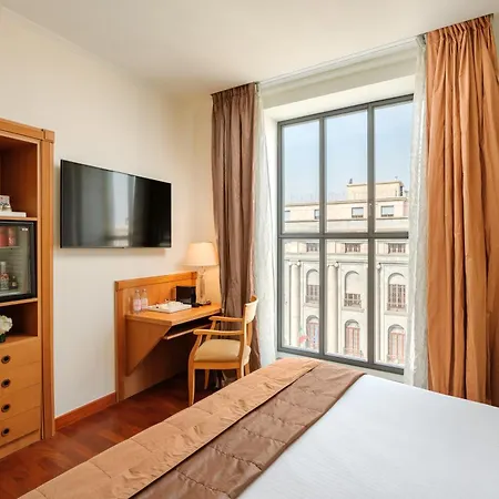 Otel Dei Cavalieri Duomo 4*