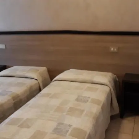 Salus Otel