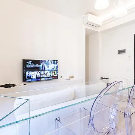 With Balcony - Collection דירה מילאנו