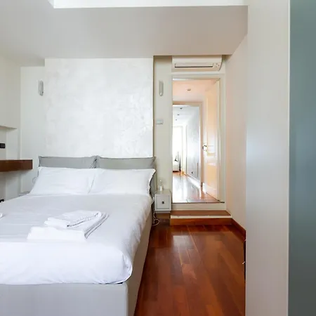 Apartment Cosy Two Bedroom Close To Navigli Milan