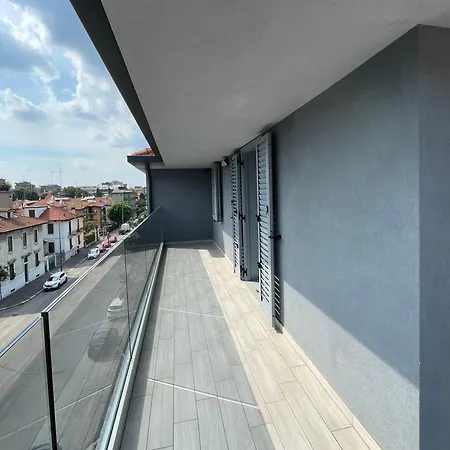 Apartment Carissimi 4 *