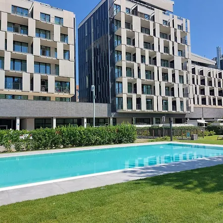 Ramada Plaza By Wyndham Hotel 4*