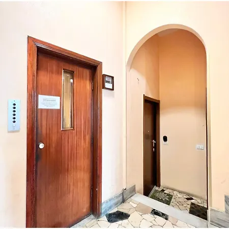 Apartamento Tiny Loft-near Station, Easy Duomo And Stadio San Siro *