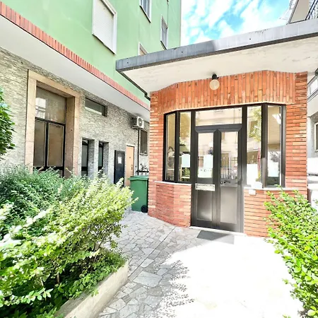 Apartamento Tiny Loft-near Station, Easy Duomo And Stadio San Siro