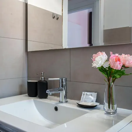 5' From Navigli: Wi-fi, Comfort E Relax Milan