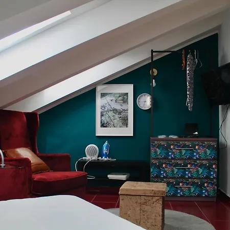 Mercanti Attic Version Milan