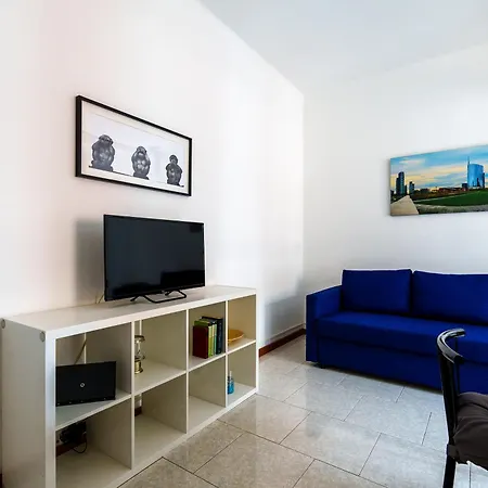 Apartment 5' From Navigli: Wi-fi, Comfort E Relax *