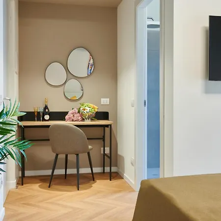 White Ribbon 3* Mediolan