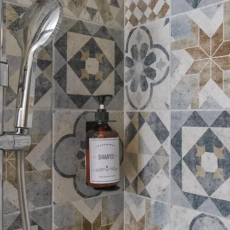 شقة Luxury Cozy By Station - Cafe ميلان