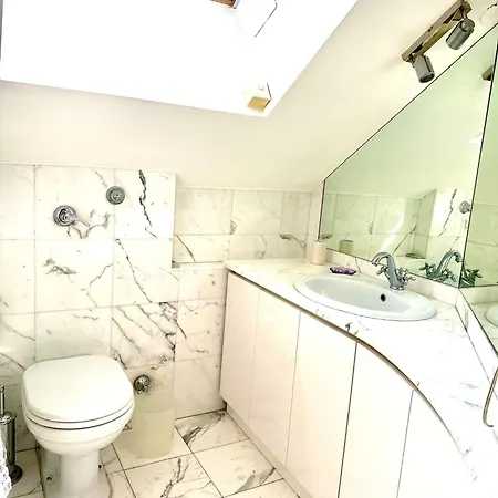 Apartment Garibaldi Milan