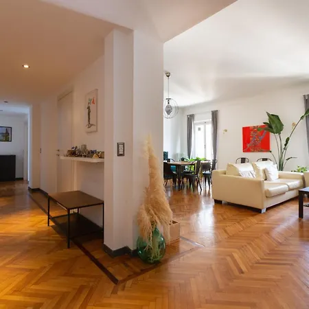 Easytopstay - Moscova Cosy Apartment