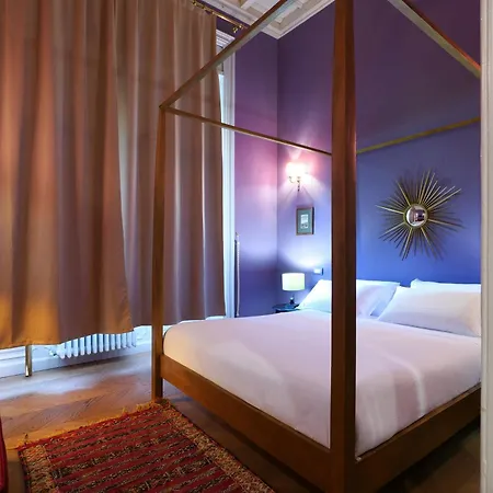 Prestige Boutique - Montenapoleone Lejlighed 4*