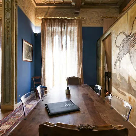Prestige Boutique - Montenapoleone Lejlighed