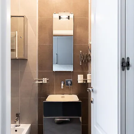 Apartment Elegante Bilocale A 15 Min Dal Duomo