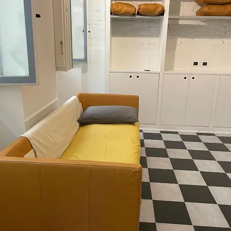 Daire Incantevole In Darsena Milano