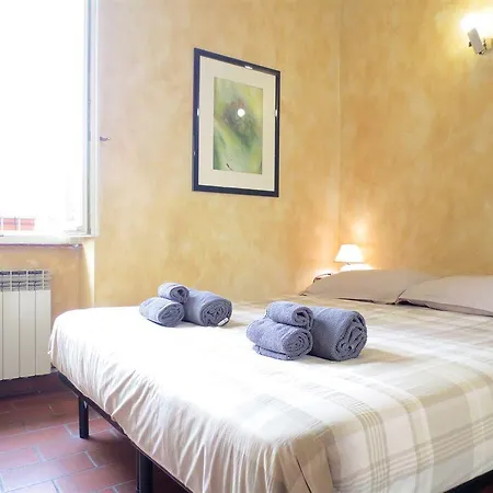 Temporary House - Navigli Apartment Milan