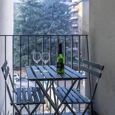 Duomo Center Two-room Design- Private Gym - Metro Appartamento