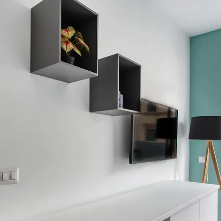 Apartamento Sleek Abode In Maciachini Milán