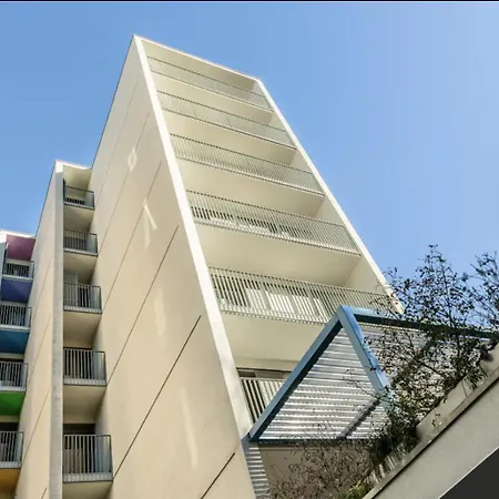 Apartment Free Parking - Duomo Centro Modern - Private Gym - Metro