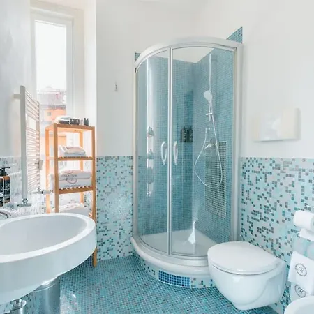 Apartment R Sterlizia House Milan