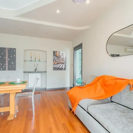 Apartment R Sterlizia House