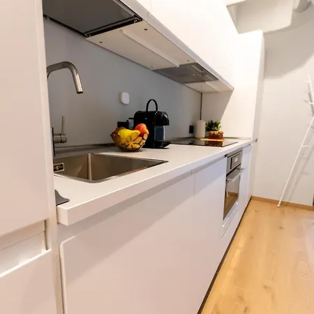 Apartment Ihost Luxury -private Parking- Plana 4 Milan