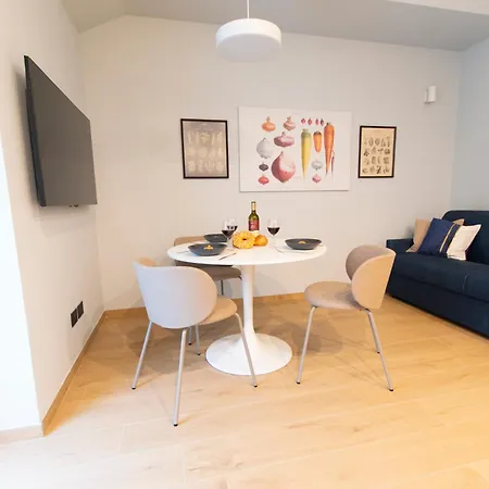 Ihost Luxury -private Parking- Plana 4 Apartment *