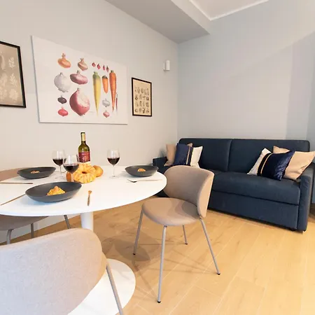 Ihost Luxury -private Parking- Plana 4 *