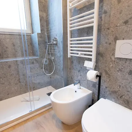 Apartment Ihost Luxury -private Parking- Plana 4 *