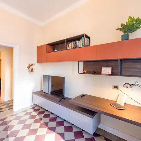 Appartement 10' Duomo & Station Large Milan