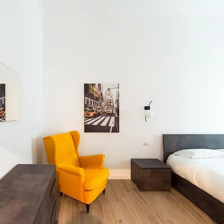 Hbhall Porta Romana Apartment Milan