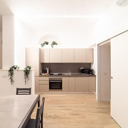 Hbhall Porta Romana Apartamento Milão