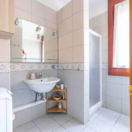 Apartamento Bellissimo Bilocale Con Terrazzo *