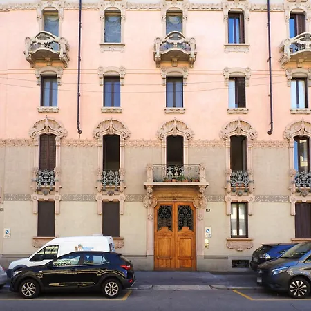 Apartment Mila Pisacane Milan