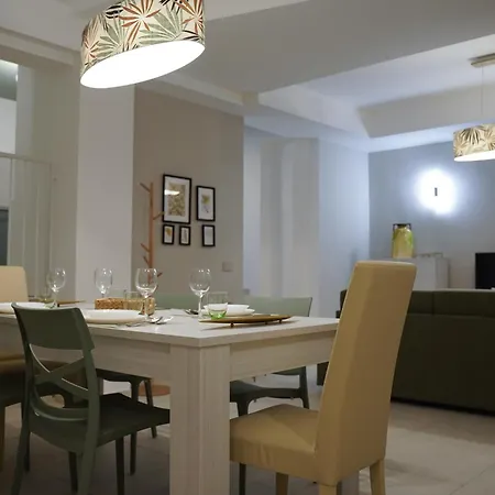 Monumentale M5 - 6 Ospiti & Famiglie Con 2 Bagni E Apartment *