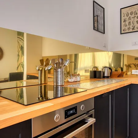 Charming In Tortona Navigli District