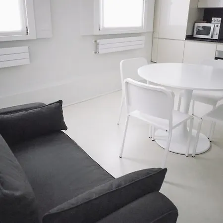 Italianway-turati Appartement